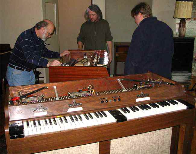 Jerry, Brendan, Jon view the Mellotron Mark II at Q Division; Chamberlin Music Master 600 in the front