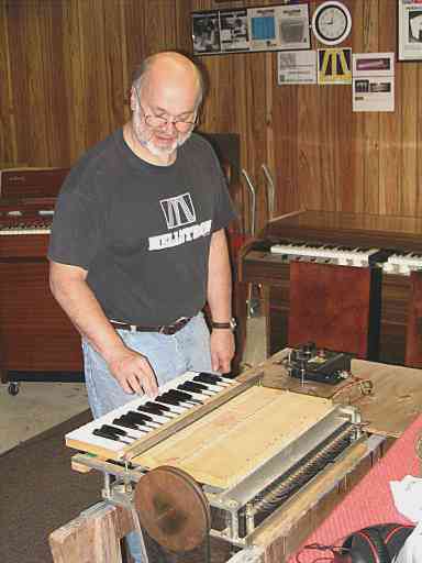 We're rockin' now!  Jerry Korb playing the assembled EMI M400.