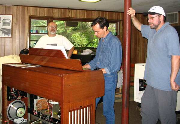 Jerry Korb, Pierre Veilleux, Ken Leonard and Julia (Mellotron Mark I)